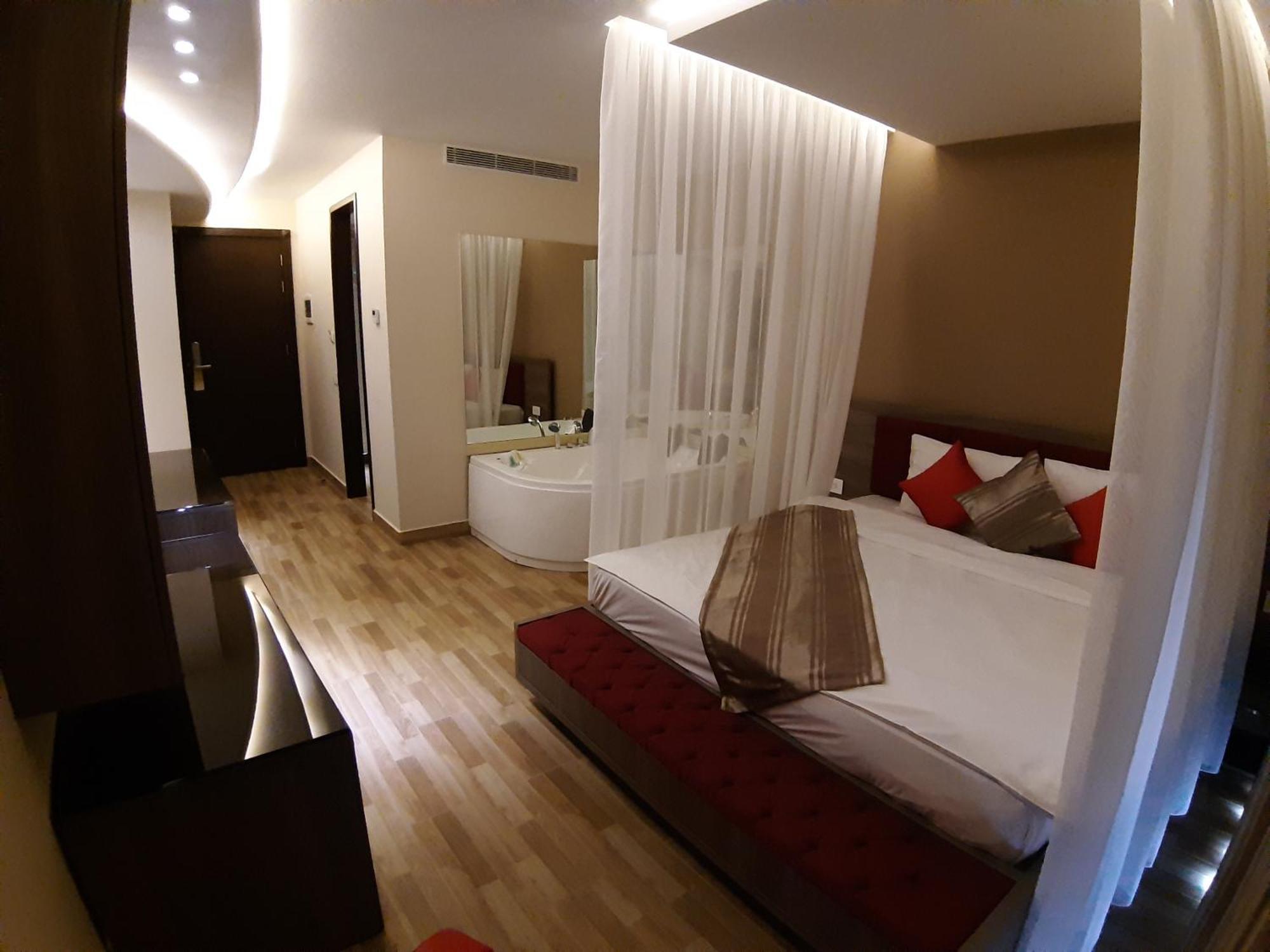 Jounieh Suites Boutique Hotel Kültér fotó